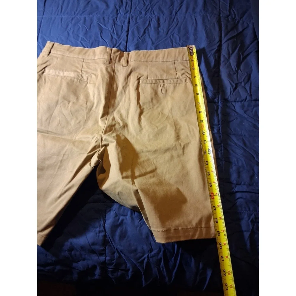 Bottoms Up Men's Sz Large Shorts Khaki Stretch‎ Waist 9